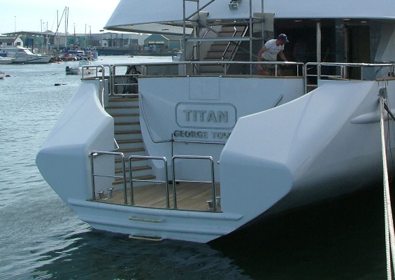 Motor Yacht Titan